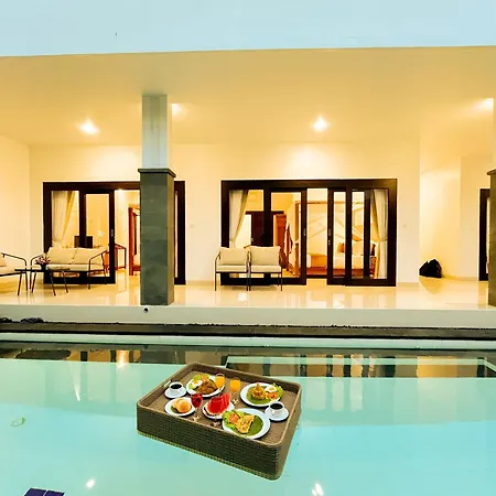 Villa Fabian - Beach, Clubs, Billiard, Kingkoil Beds